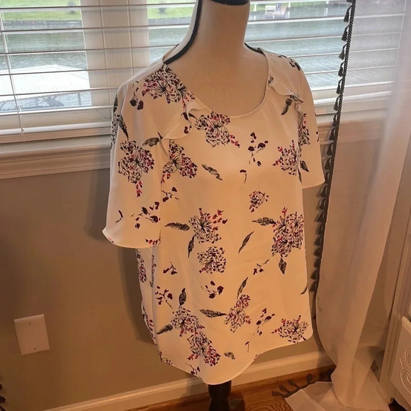 Alfani Shirt Sleeve Ruffle Detail Print Blouse Medium Flowing Style Black Pink - Picture 2 of 8